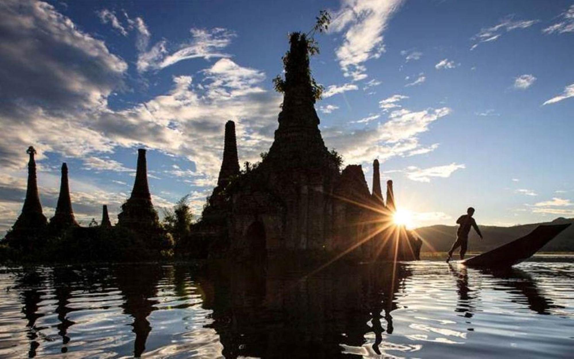 Inle Heritage Stilt Houses Ywama Bagian luar foto